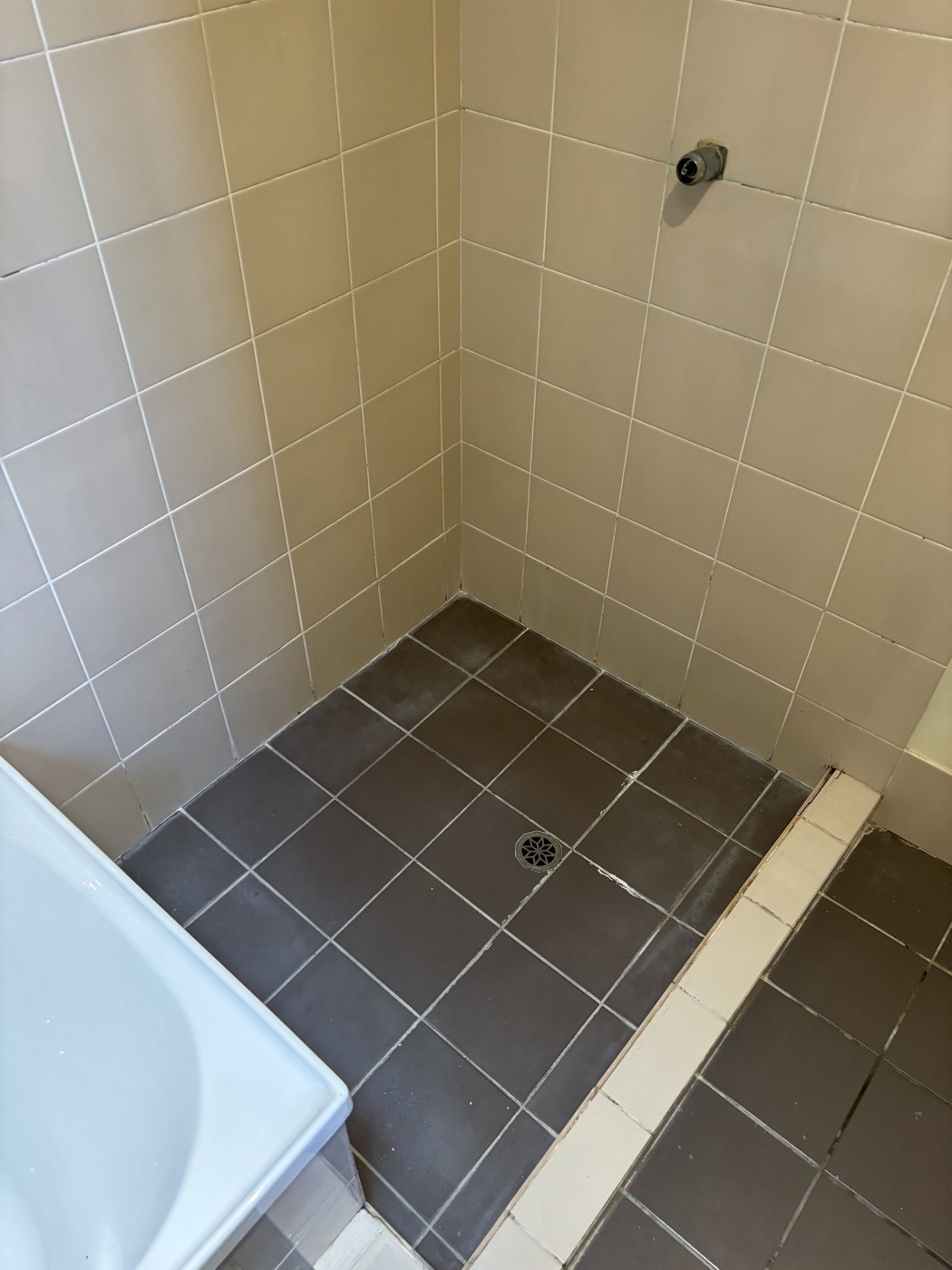 Elite Grout regrouting and sealing work, Gold Coast